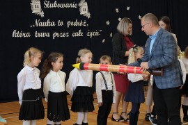 Dzień Edukacji Narodowej i uroczyste ślubowanie uczni&oacute;w klas pierwszych